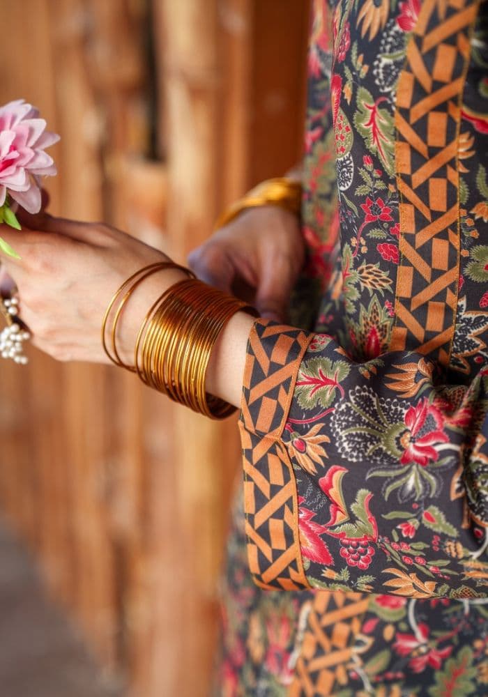 Zehra-e-Zameen – Turkish Lawn 3-Piece Suit NLC-105