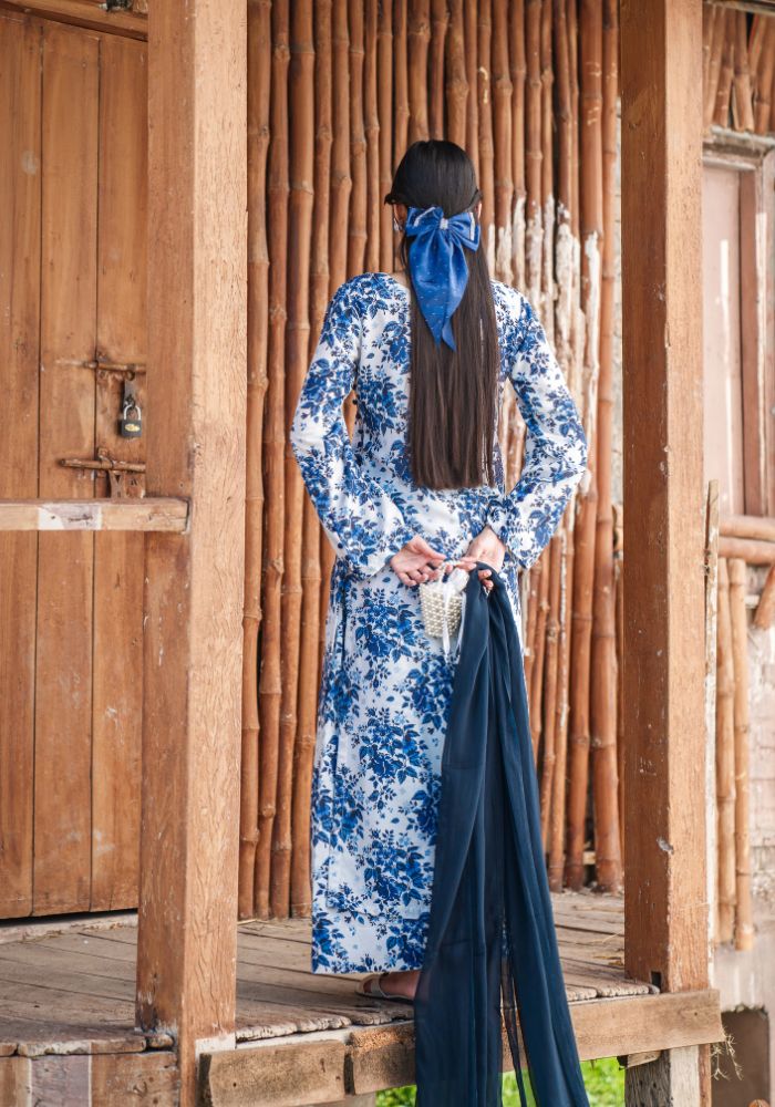 Neelofur – Turkish Lawn 3-Piece Suit NLC-104