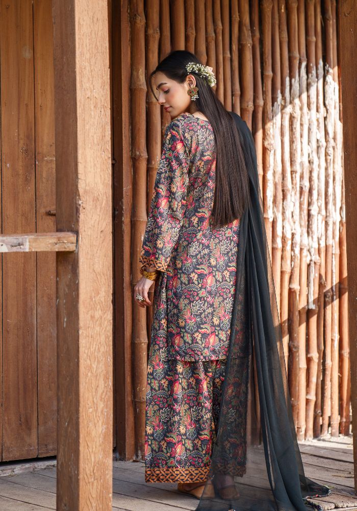 Zehra-e-Zameen – Turkish Lawn 3-Piece Suit NLC-105