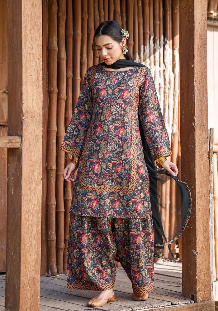 Zehra-e-Zameen – Turkish Lawn 3-Piece Suit NLC-105
